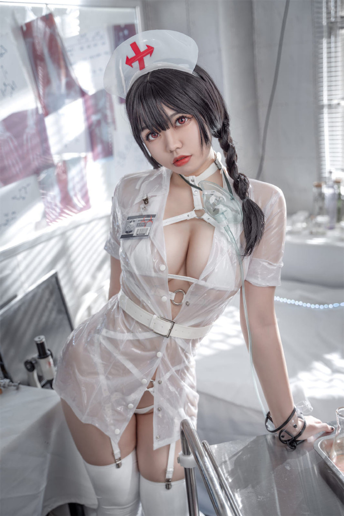 啊日日_Ganlory NO.016 未来白色护士